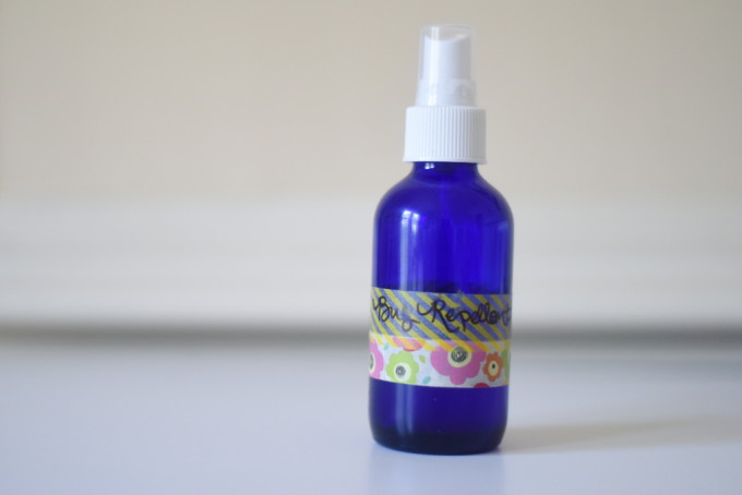 all natural DIY Bug Repellent made with essential oils and safe for pregnant women | easy and fast to make | Feathers in Our Nest