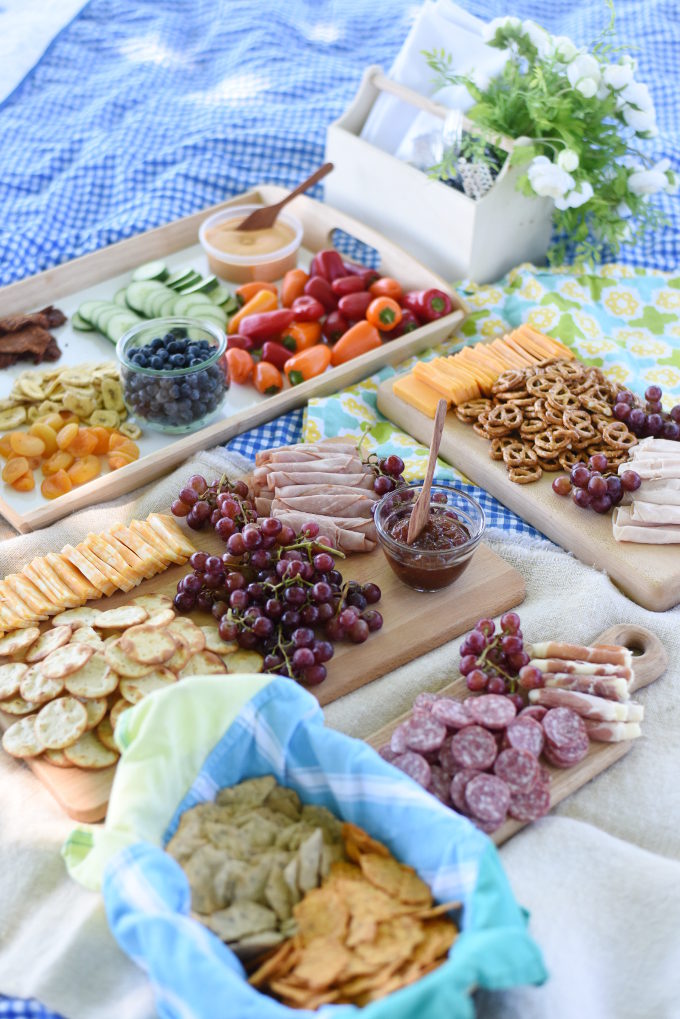 Fancy picnic food! Dining al fresco with a mostly gluten-free menu | Feathers in Our Nest