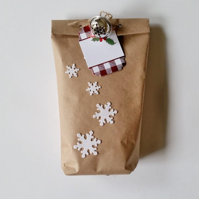 Christmas Gift Wrapping Inspiration | Feathers in Our Nest